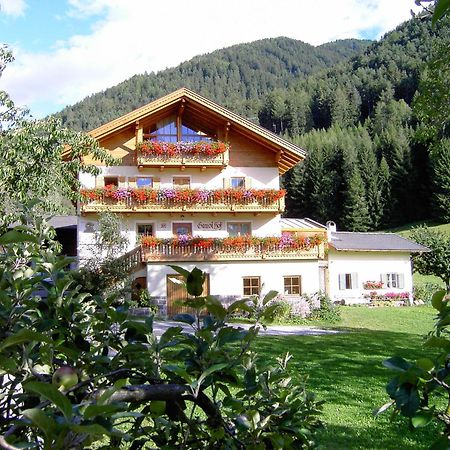 Ganoihof Apartments Funes  Exterior photo